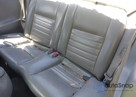 2000 Ford Mustang Gt z USA, uszkodzony, nr VIN 1FAFP42X2YF245324